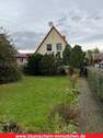 Bild 1 - *Familienfreundliches Einfamilienhaus mit Garten und eigener Zufahrt*