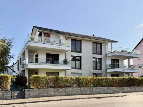 Bild 1 - Exklusives Mehrfamilienhaus in bester Lage - Ideal auch als Generationenhaus