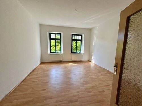 Wohnzimmer - Etagenwohnung mit 85,00 m&sup2; in Altenburg zur Miete
