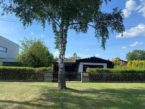 Außenansicht 2 - Großzügiges 780 m² Grundstück mit Platz für Ihr Neubauprojekt in idyllischer Umgebung