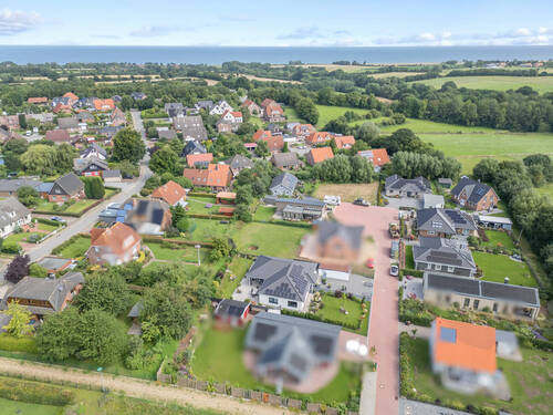 Weitsicht mit Meer - 