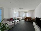 Wohn-/ Esszimmer 1. OG links - 