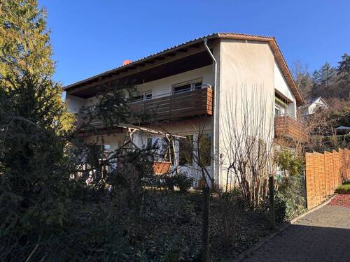 Verstecktes Wohnhaus - 
