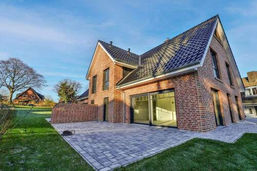 Terrasse vorderes Haus - 