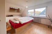 Schlafzimmer im Dachgeschoss - 