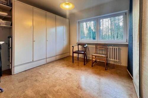 Arbeitszimmer im Erdgeschoss - 