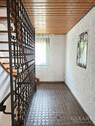 Flur und Treppenhaus - 