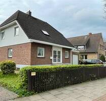 VERKAUFT! Großzügiges Einfamilienhaus mit Keller, Garage und Garten in grüner, zentraler Lage von Findorff! - Bremen