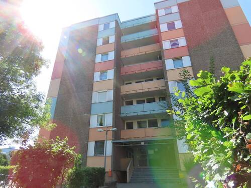 Neckarstrasse 2 (20).JPG - 41540 Dormagen-Hackenbroich: 4-5 Zimmer Eigentumswohnung mit Balkon und Garage