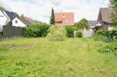 Weiterer Bauplatz & Garten - 