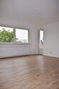 Wohnzimmer - Etagenwohnung mit 73,70 m² in Oerlinghausen zur Miete