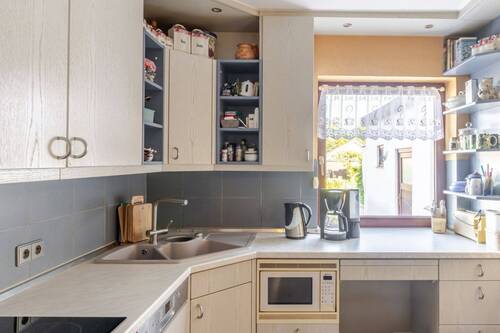 Küche ... - 7 Zimmer Einfamilienhaus zum Kaufen in Brodersby