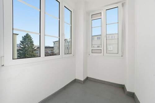 Balkon - 2 Zimmer Etagenwohnung in Berlin