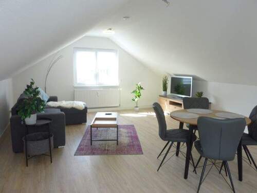 Der Wohn- / Essbereich - Bad Wimpfen - modern möblierte 2 12 Zimmerwohnung