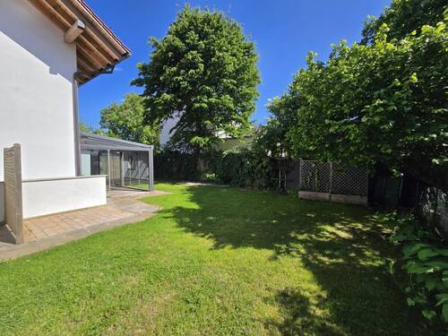 Garten - Doppelhaushälfte mit 200,00 m² in Ottobrunn zum Kaufen