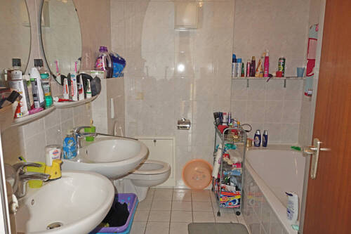 Bad-Dusche-WC - 