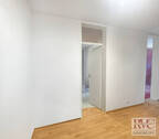 Vorraum - 3 Zimmer Etagenwohnung zum Kaufen in München