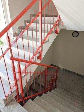 Treppenhaus - 2 Zimmer Terrassenwohnung in Nürnberg