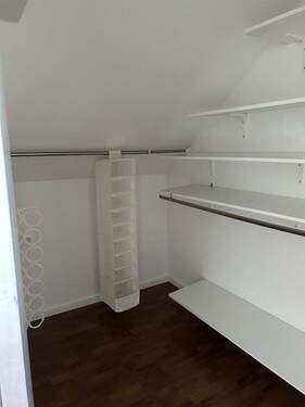 Begehbarer Kleiderschrank - 