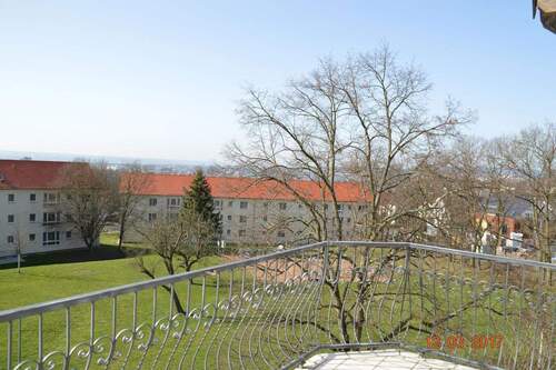 Sicht nach Südwest - 3 Zimmer Etagenwohnung zur Miete in Wiesbaden-Sonnenberg