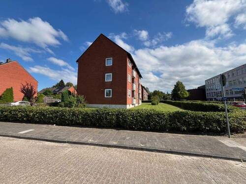 Haus_außen (4) - 3 Zimmer Etagenwohnung in Varel