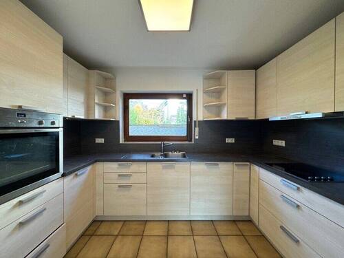 EG Küche - 6 Zimmer Mehrfamilienhaus, Wohnhaus in Benningen am Neckar