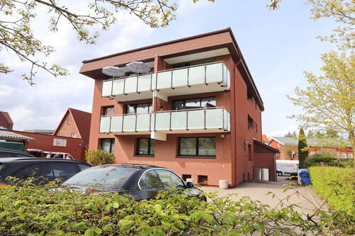 Außenansicht 1 - 3 Zimmer Etagenwohnung zur Miete in Kaltenkirchen