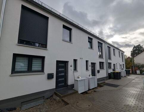 Eingang - Reihenmittelhaus mit 132,40 m² in Forchheim zum Kaufen