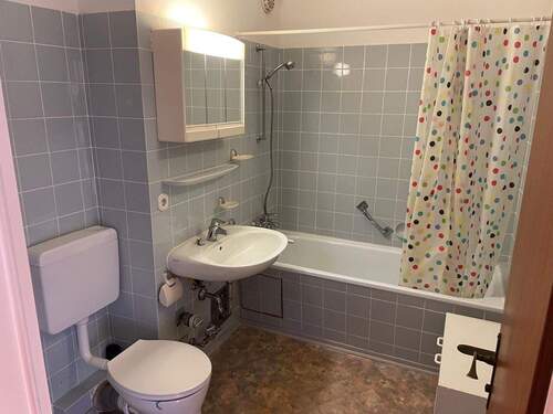 IMG-20260101-WA0002.jpg - 1 Zimmer Etagenwohnung in Rottendorf