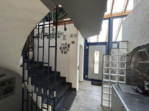 Eingang - Einfamilienhaus mit 125,00 m&sup2; in Hilden zum Kaufen