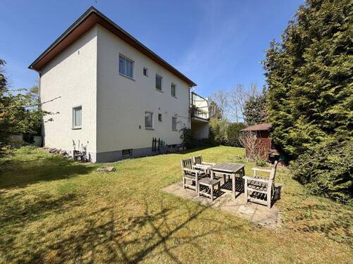 Gartenseite - Einfamilienhaus mit 212,60 m&sup2; in Berlin / Waidmannslust zum Kaufen