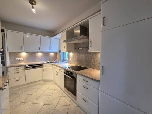 20251103_105608.jpg - Etagenwohnung mit 141,00 m² in Berlin zur Miete