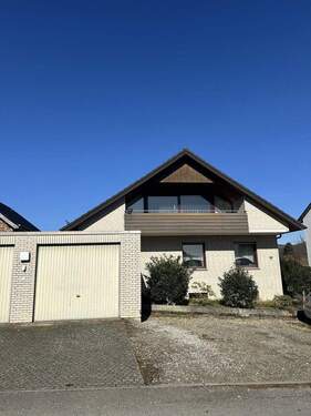 Bild 2 - 6 Zimmer Mehrfamilienhaus, Wohnhaus zum Kaufen in Kalletal