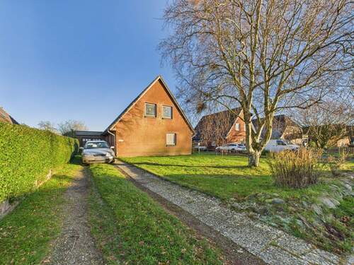 Auffahrt - Ruhige Sackgassenlage trifft Gestaltungsspielraum - Einfamilienhaus mit Potenzial