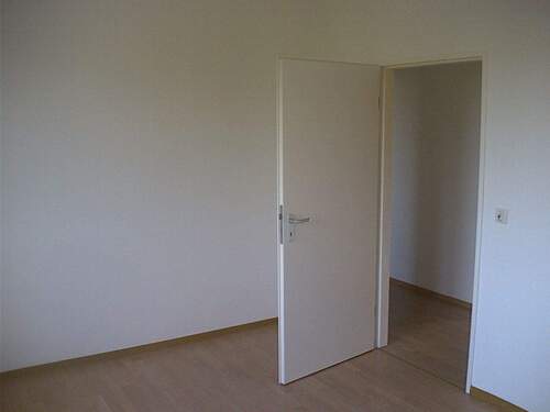 Schlafzimmer - 2 Zimmer Etagenwohnung in Friedrichsdorf