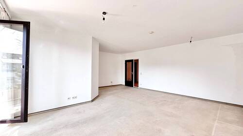 Ist-Zustand - Etagenwohnung mit 81,00 m&sup2; in Köln zum Kaufen