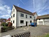 Hof mit Werkstatt/Garage - 
