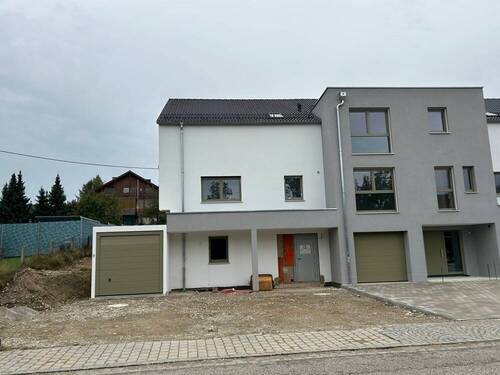 Haus 1 Garage - 