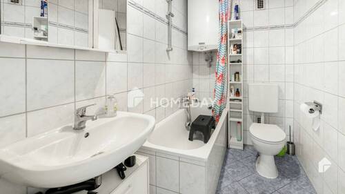 Badezimmer 1 - 