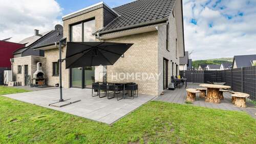 Terrasse 2 - Einfamilienhaus mit 206,00 m² in Steinhagen zum Kaufen
