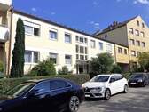 Fassade z. Straße (2) - 