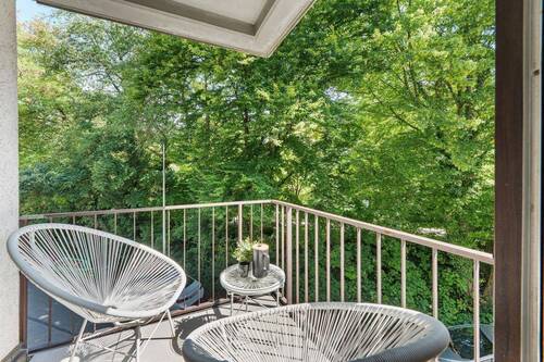 Balkon mit Blick ins Grüne - 3 Zimmer Etagenwohnung in Ludwigsburg