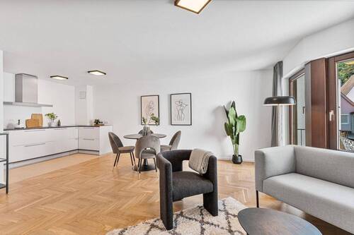 Schöner Wohn-Essbereich - Etagenwohnung mit 72,00 m² in Ludwigsburg zum Kaufen
