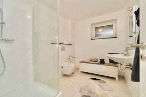 Badezimmer - Untergeschoss - 