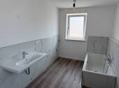 Bad Badewanne.jpg - 4 Zimmer Neubautraum in der Gunzenhäuser Innenstadt
