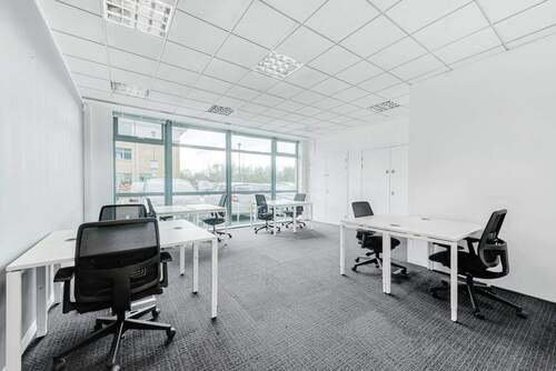 Property Image 1 - Großraumbüros für 15 Personen in Regus Altona