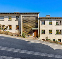 Großzügige 4-Zimmer-Wohnung mit sonniger Terrasse und Kamin in ruhiger Lage von Gevelsberg