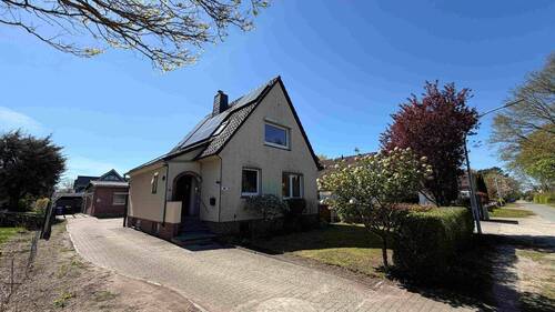 Ansicht - Kleines, charmantes Einfamilienhaus mit Wintergarten