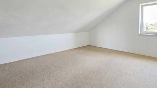 2. Schlafzimmer OG - 