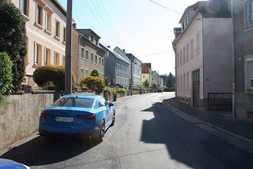 Zufahrtstraße - 